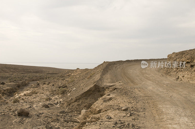 通往Jandia point的肮脏道路